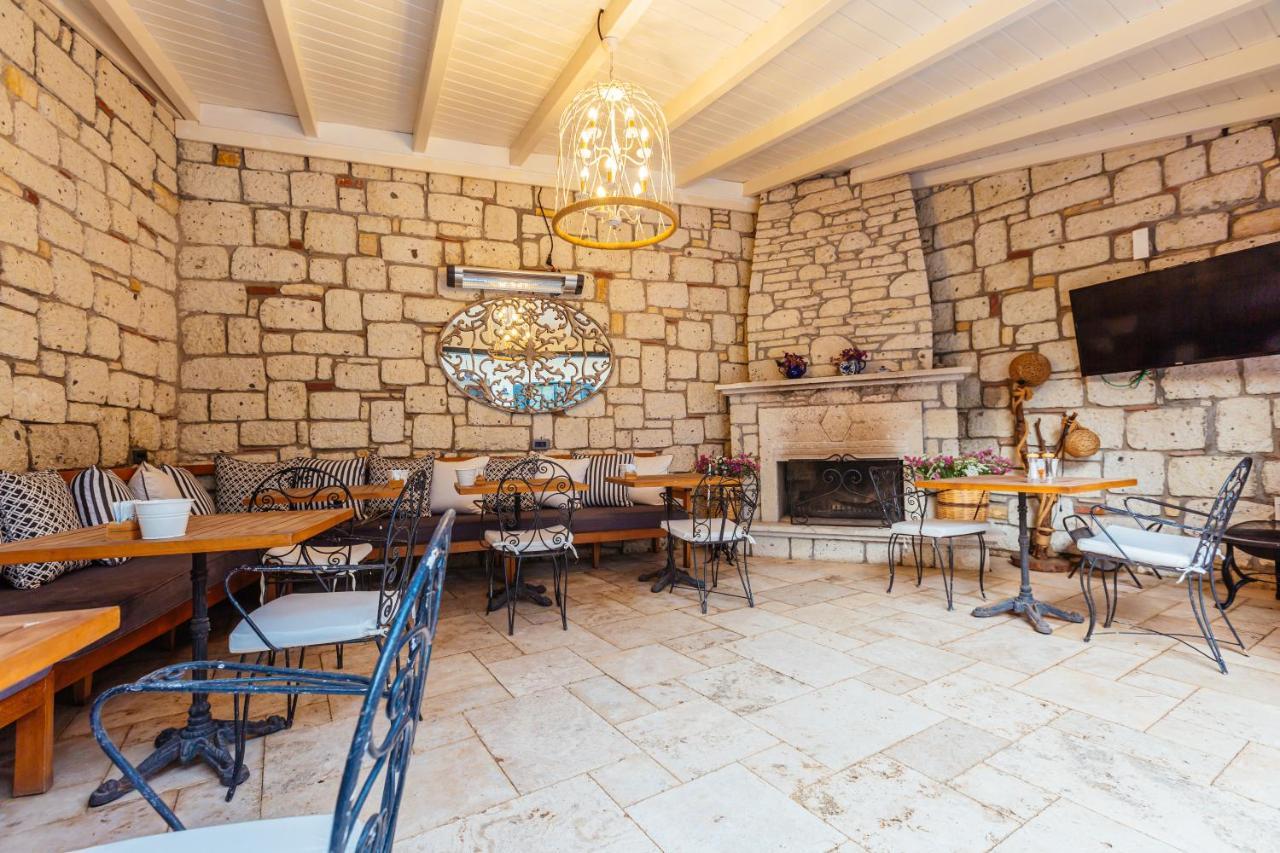 Alachi Hotel Alaçatı Exteriör bild