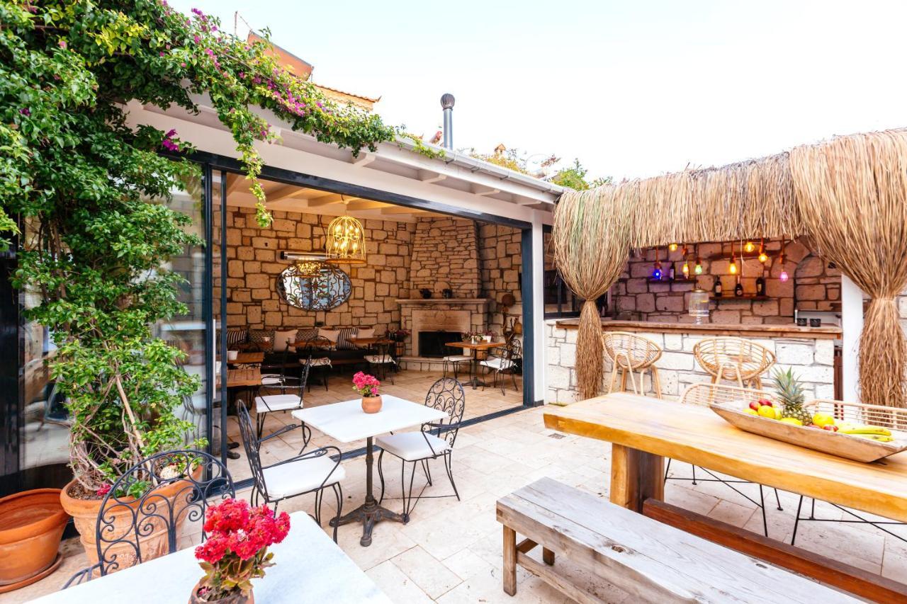 Alachi Hotel Alaçatı Exteriör bild