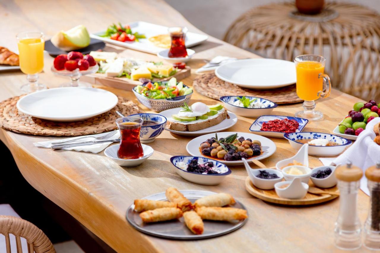 Alachi Hotel Alaçatı Exteriör bild